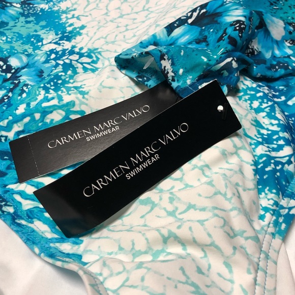 🛍MUST GO TODAY🛍$146 Long Sleeve 1-Piece Swimsuit - Picture 8 of 12